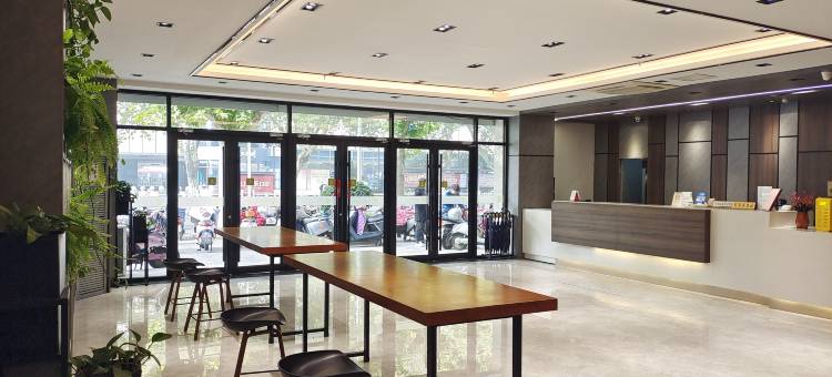 如家派柏·云酒店(镇江苏宁广场店)图片