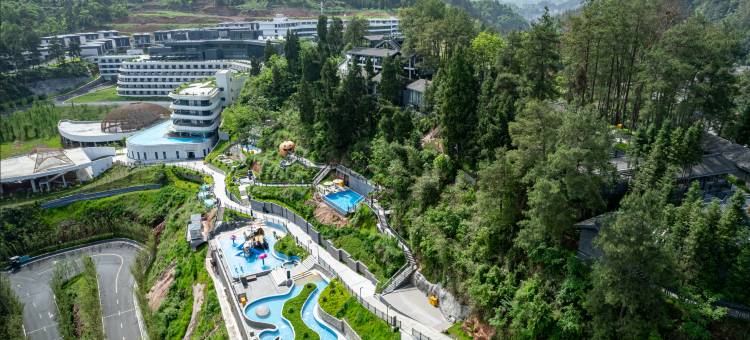 凤凰凤仙境温德姆至尊豪廷温泉酒店图片