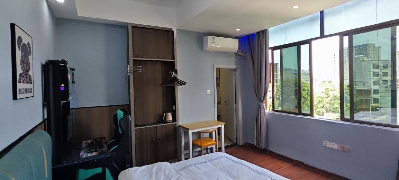 萤火电竞酒店(儋州美食街汽车站店)图片