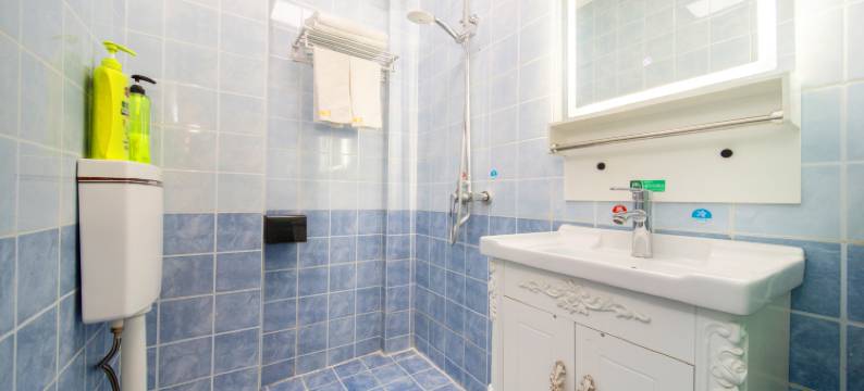 安宁罗曼客酒店图片