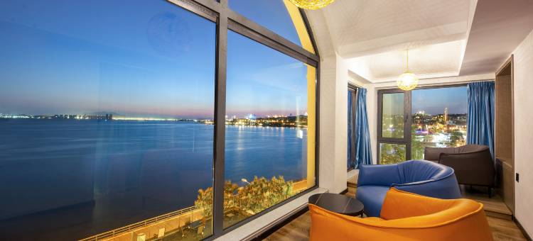 花筑·青岛梦之船海景酒店图片