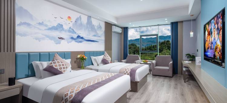 凤庆嘉恒大酒店(凤庆客运站店)图片