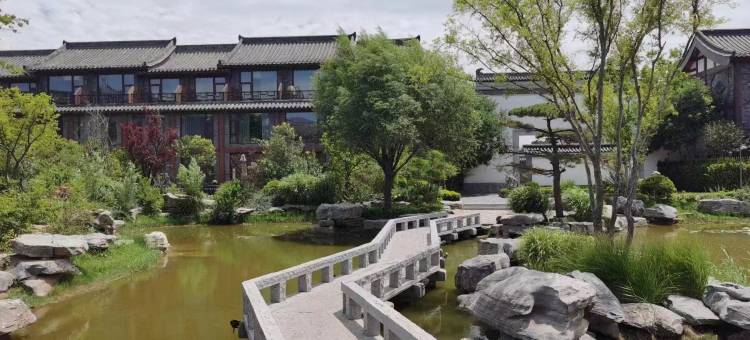 开封清明上河园湖居酒店(万岁山武侠城店)图片