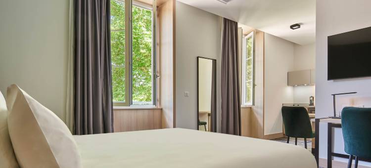 埃沃莱班原生驿站酒店(Le Grand Hotel, the Originals Relais)图片