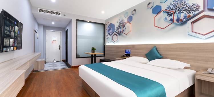 锐盈酒店(西安洪庆地铁站店)图片