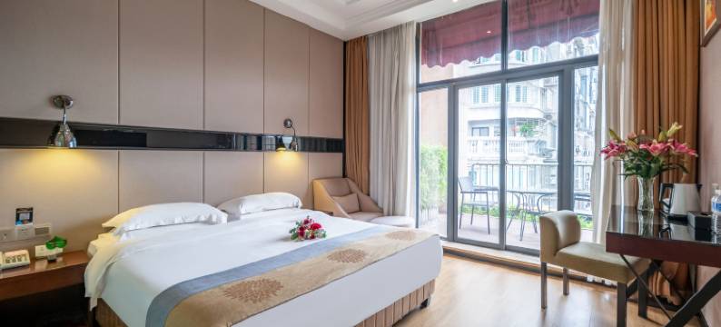 厦门伊禾酒店(中山路步行街镇海路地铁站店)图片