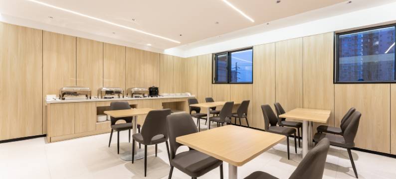 格林豪泰智选酒店(山东医学高等专科学校中海环宇城店)图片