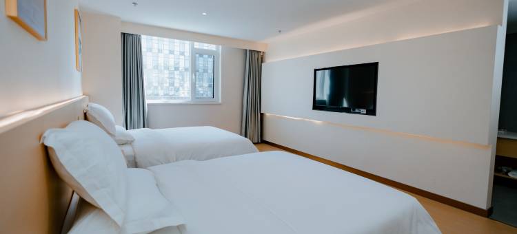 云溯兰居酒店(威海站韩乐坊店)图片