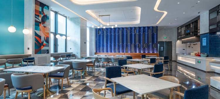 上海长风公园智选假日酒店图片