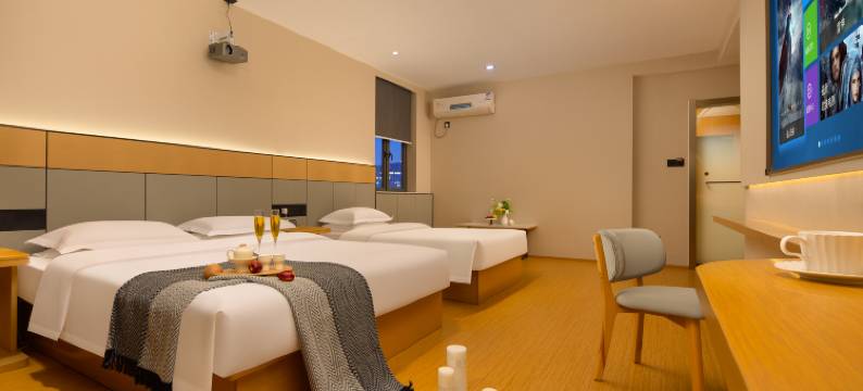 青途酒店(仁和路地铁站武汉欢乐谷店)图片