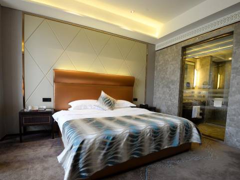 桦川佳佳商务宾馆