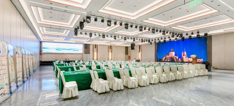 朗燊花季酒店  (西昌火把广场店)图片