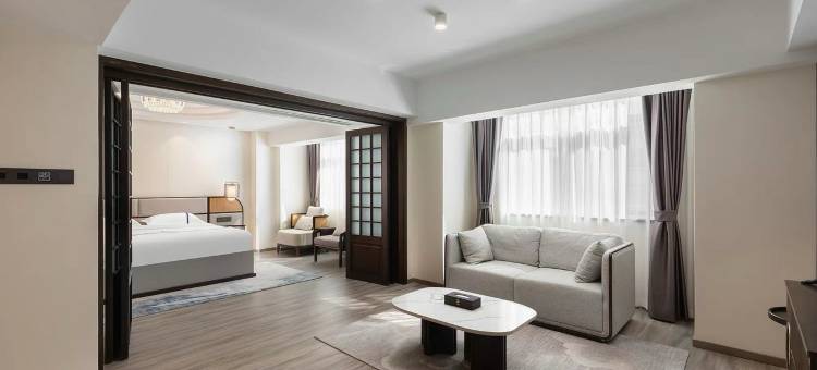 秋野Hotel(泰安虎山路东湖公园店)图片