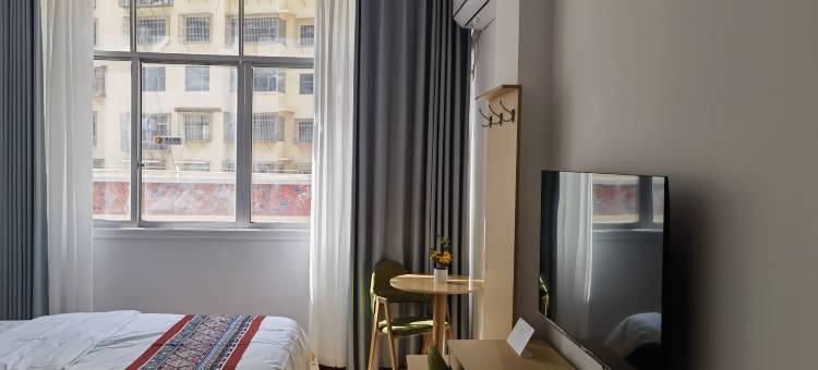 壅钦拉姆民宿图片