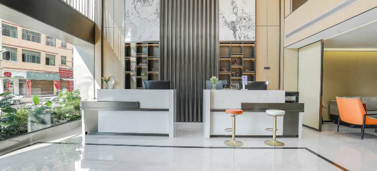 莱蔓智慧酒店(开阳站店)图片