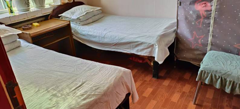 东宁德艳旅店图片