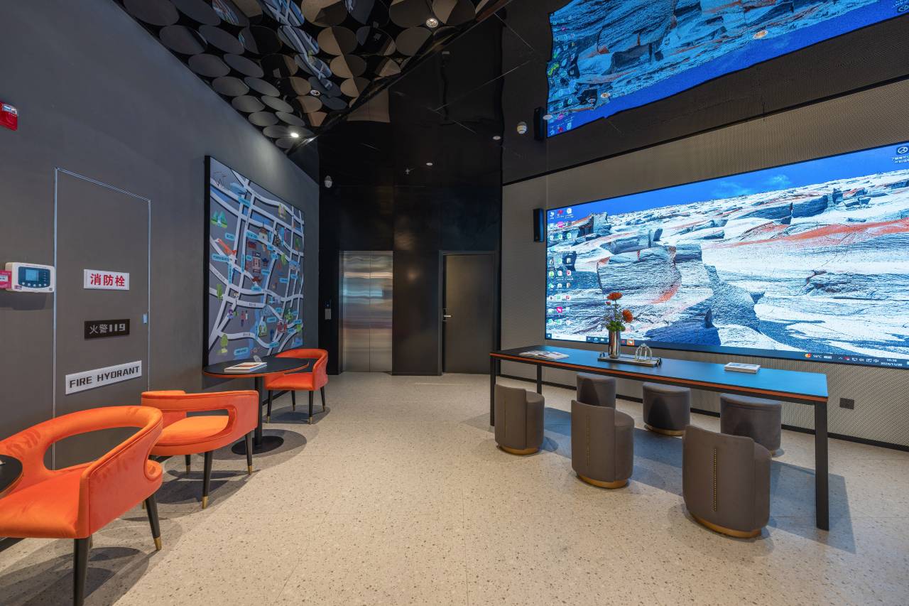 首旅如家-YUNIK电竞酒店(宁波火车站北广场店)图片