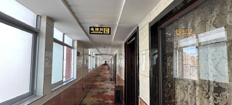 卧龙居宾馆(沂南祥和路店)图片