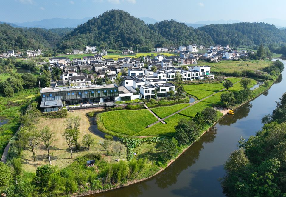 黄山休宁田居里艺术度假村Villa Hotel外景图