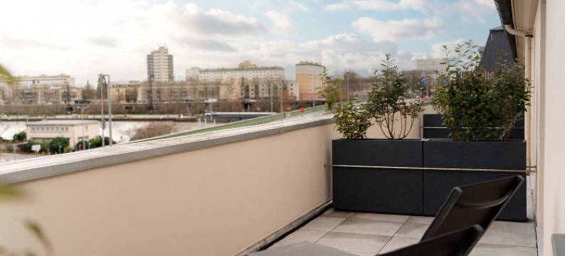 塞纳河畔大饭店(Grand Hôtel de La Seine)图片