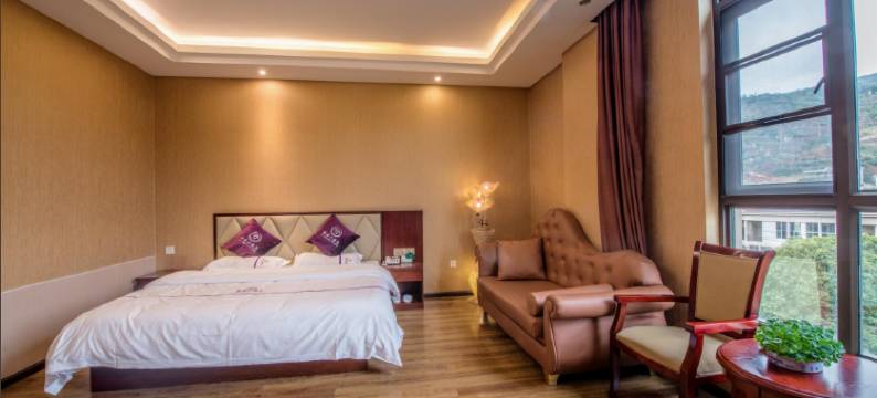 稼源酒店(云南医药健康职业学院富民校区店)图片