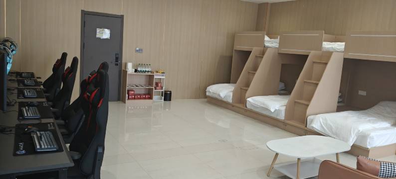 万恒电竞酒店图片