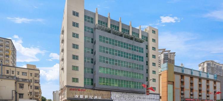 亚信电竞酒店(沙井地铁站店)图片