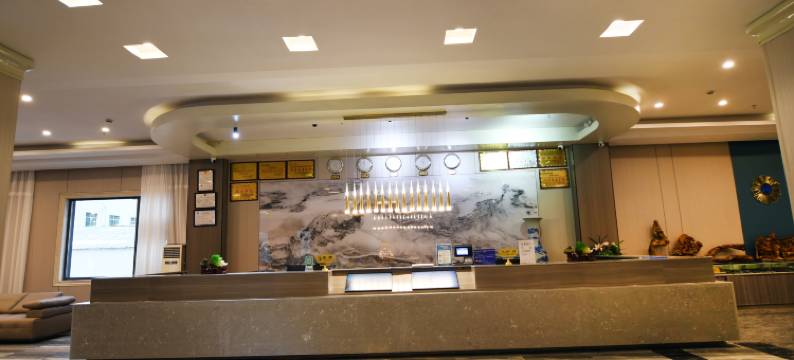 林芝风情大酒店图片