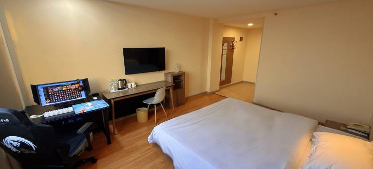 外星人电竞酒店(东明财富广场店)图片