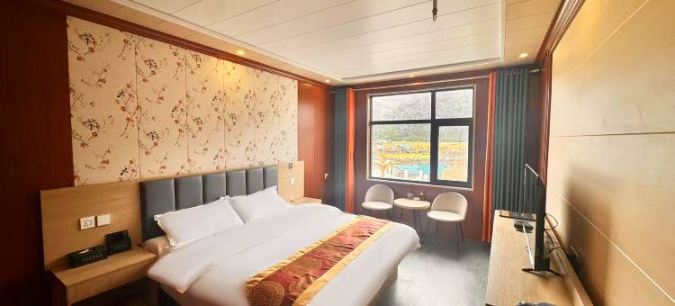 八宿然乌梦境酒店(然乌湖店)图片