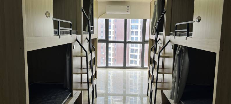 扬帆青年旅舍(钦州长融世贸广场店)图片