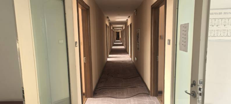 如家华驿精选酒店(长白山西站店)图片