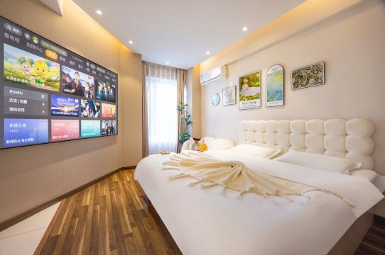 沈阳小拾光民宿(沈北大学城方特欢乐世界店)