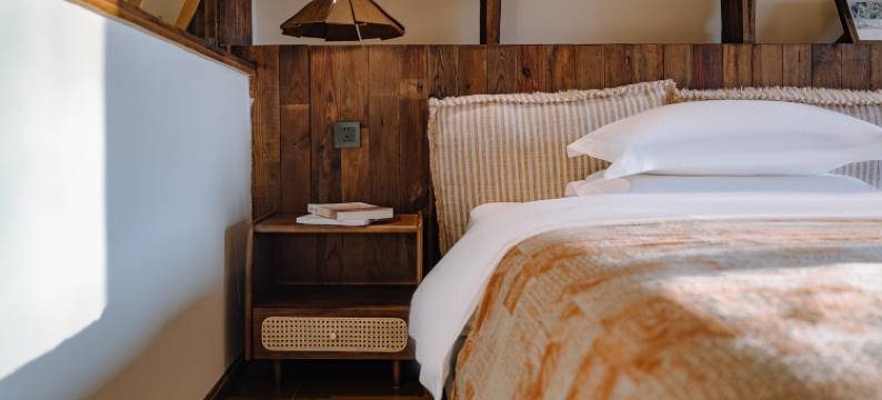 后头坡枫境晓筑|原木侘寂风设计师美宿(和顺古镇店)图片