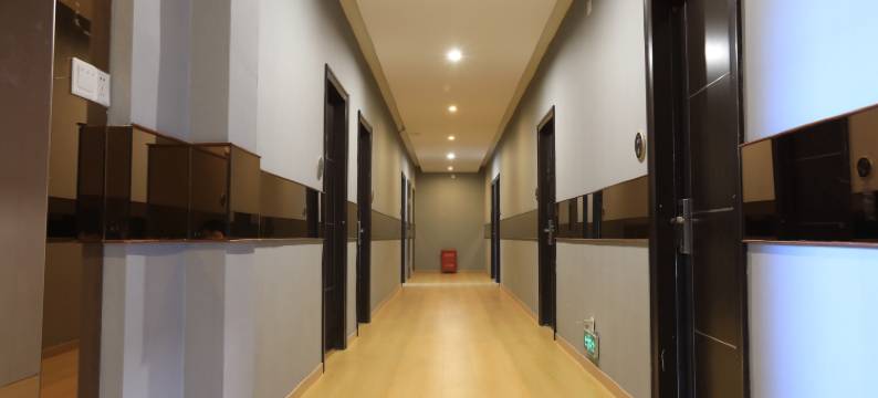 陶里小筑酒店(人民广场陶阳里景区店)图片