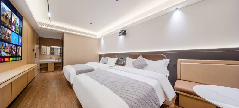 芸鼎轻居酒店(汕头高铁站店)图片