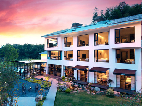 山凹凹SANOO民宿