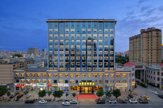 张掖银尊国际酒店(张掖老街高铁西站店)