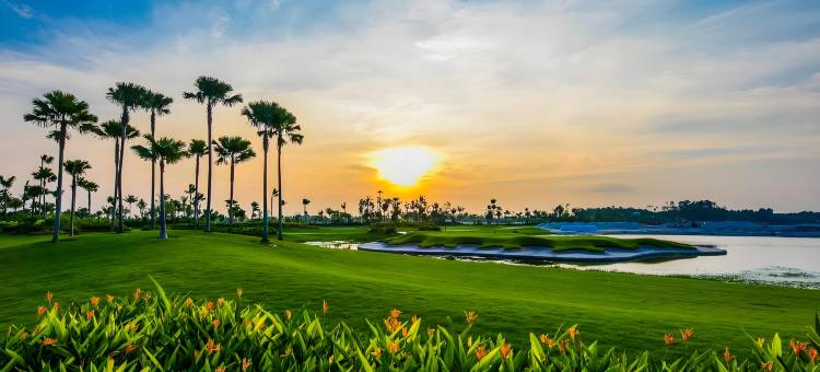 新山森林城市高尔夫别墅【中英文客服⭐聚会轰趴⭐近乐高乐园】(Forest City Golf Villa by Avery at Johor 【Home Party+Located in Golf Resort+Free Parking】)图片
