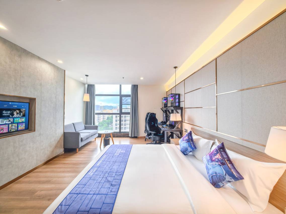 X视界电竞酒店(东莞凤岗雁田店)图片