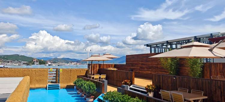 季枫酒店  Jifeng Hotel (香格里拉独克宗古城店)图片