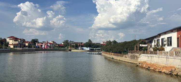 南泥湾民宿(南岳机场店)图片