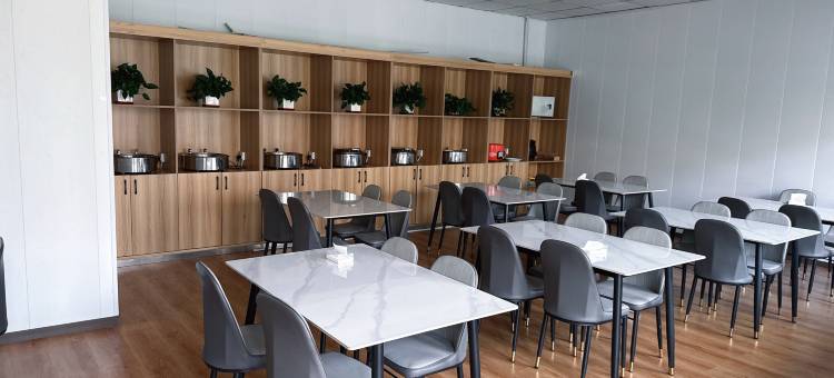 格丽酒店(青岛正阳中路家佳源店)图片