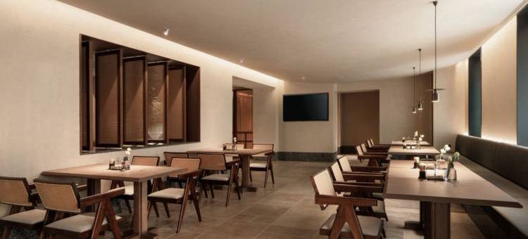 哈尔滨索菲亚教堂田地街亚朵酒店图片