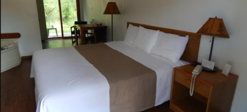 贝尔维拉布鲁克赛德汽车旅馆靠近拉什莫尔山(The Brookside Motel by Belvilla Keystone Near Mt Rushmore)图片