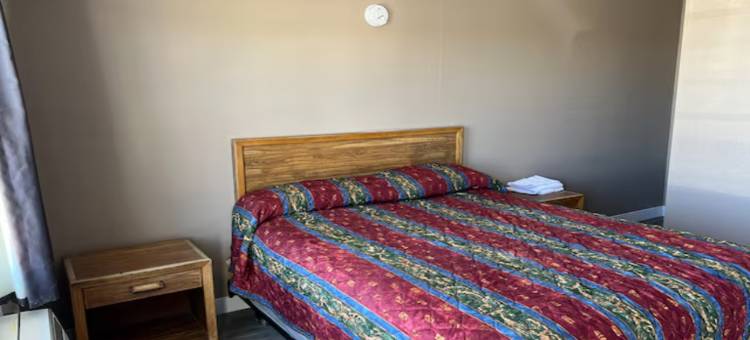 卡尔汽车旅馆(Carl's Motel)图片