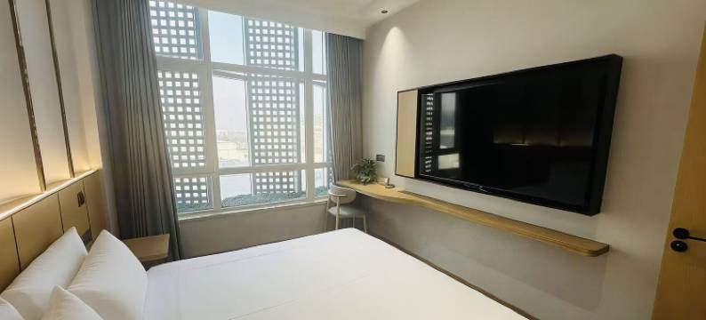 金罗马第五季酒店图片