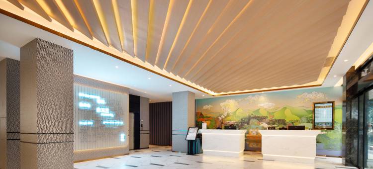 白玉兰酒店(桂林站象鼻山景区店)图片