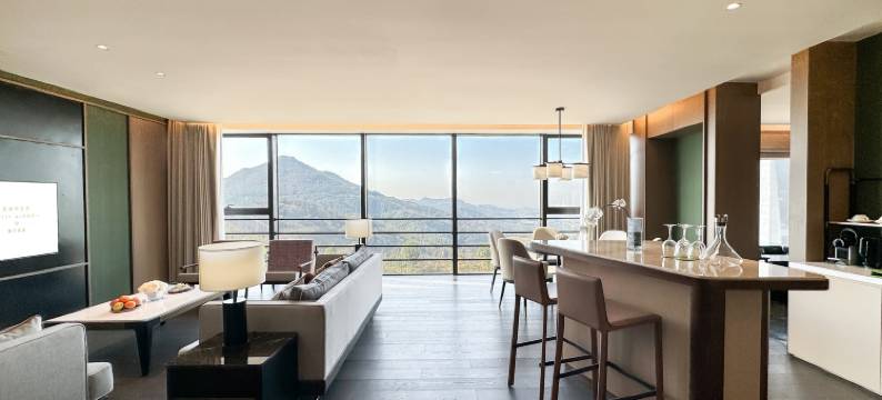 合肥庐江溪地阿兰若落日熔金图片