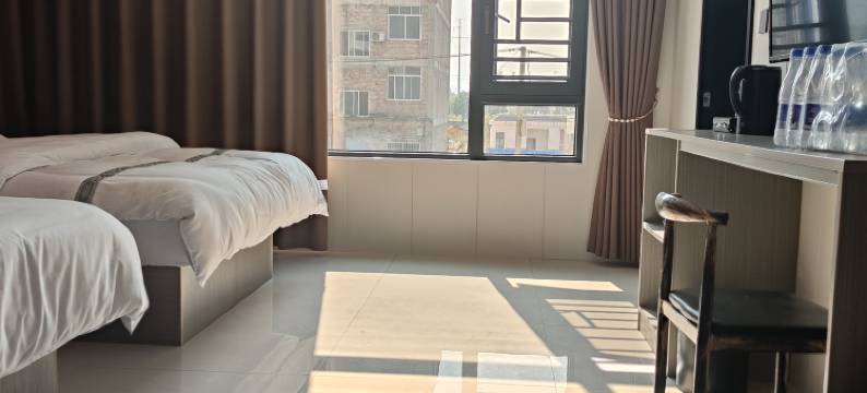 云逸民宿(爱莲湖公园店)图片